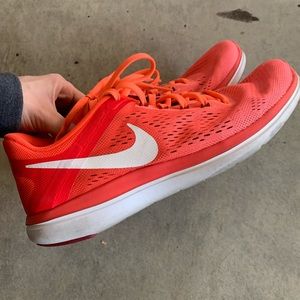 Nike Shoes - NIKE Flex 2016 running shoe Nike Shoes - NIKE Flex 2016 running shoe